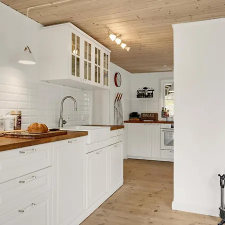 Gorgeous In With Wifi *